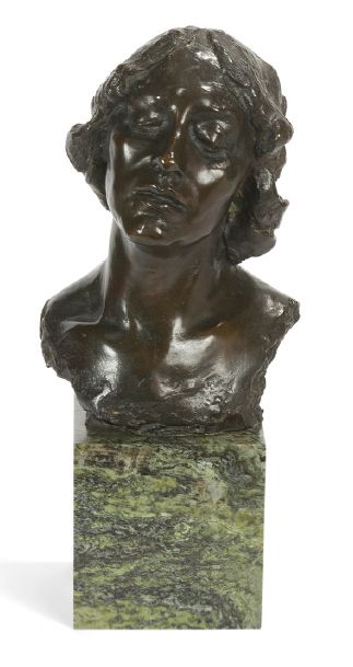 Attribué à Jean-Antoine INJALBERT (1845-1933) 
Buste de femme
Sculpture en bronze...