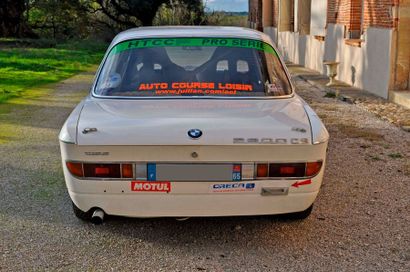 BMW 2800 CS – 1970 N° de châssis : 2220721



Le coupé 2800 CS marque le renouveau...