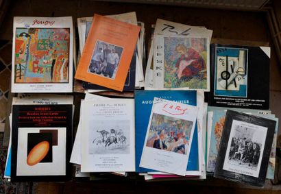 null Lot de 500 catalogues de ventes aux enchères d'ateliers ou d'artistes diver...