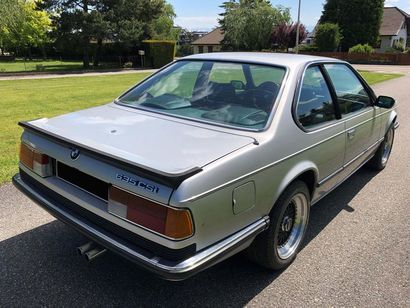 BMW 635 CSI - 1986 N° de série :
Sortie en 1977 la 635 CSI es de la lignée des coupés...