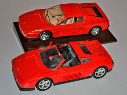 null Set of 2 FERRARI 348 and Testarossa models, scale 1/18°.