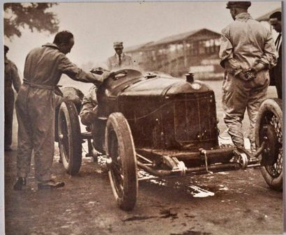 null Antonio ASCARI, essais d'Alfa Romeo PZ à Monza en 1924 avant le GP de France...