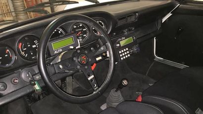 PORSCHE CARRERA RS évocation - 1979 A partir d’une 911SC 1979, cette Evocation a...