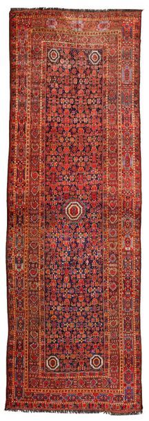 null Exceptional and important BÉCHIR carpet (Central Asia: Turkmen), early 19th...