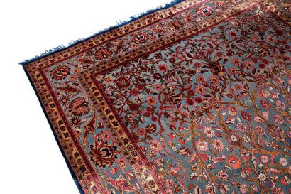 null Magnificent and elegant KACHAN SOOF carpet in silk, in relief on blue silk chains...