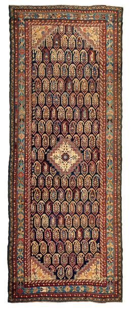 null Important and ancient carpet HILLA (Caucasus), Mid 19th century
Navy blue background...