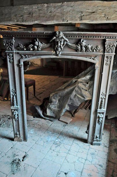 Fireplace surround in carved wood, Renaissance...
