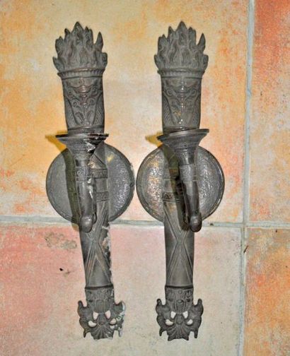null Pair of Directoire style bronze wall lights. Ht 39cm