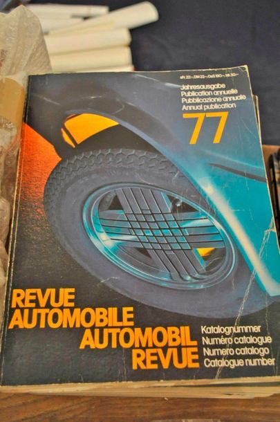 null Lot de 7 volumes du magazine "Annuel de la revue automobile suisse" années ...
