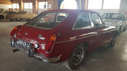 MGB GT V8 - 1973 Serial No. GHD5323712G
Estate Collection F. Purchased in 2004
Carte...