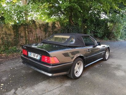 MERCEDES 500 SL – 1989 N° de série : WDB1290661F000366
Carte Grise Française
C’est...