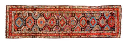 null Gallery CHIRVAN (Caucasus), late 19th century

On an anthracite field decorated...