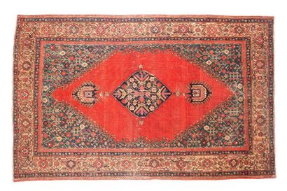 null FÉRAHAN woven in the workshops of the famous weaver MUSTAHAFIE (Persia), 3rd...