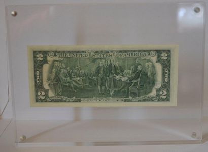 null Billet de banque de 2 dollars N° 983A, signé d'Andy WARHOL, monté dans un cadre...