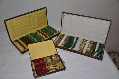 null Set of 3 boxes of gilt metal and bakelite dessert cutlery, circa 1920