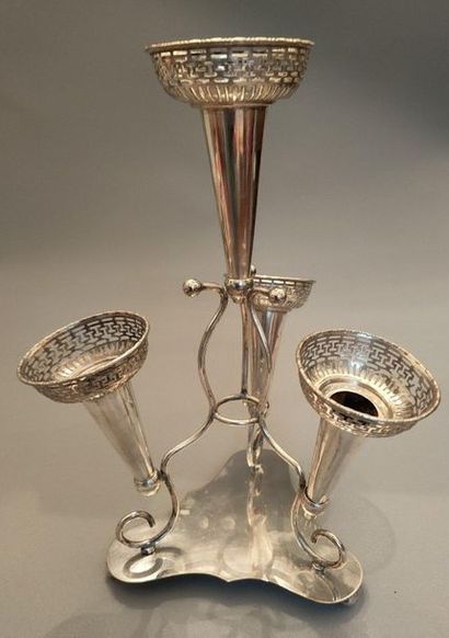 null Tulipier - silver - punches - Russian ? - Weight: 430 g - Highest height: 28...