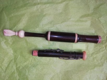 null Clarinet in ebony and ivory : Jean Baptiste Hippolyte Collin (1797-1879) covered...