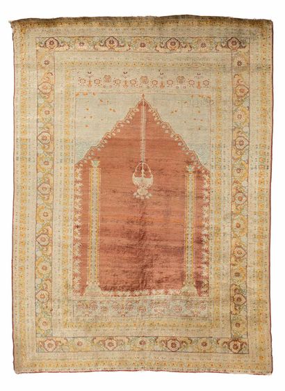 null Silk TABRIZ carpet (Persia), late 19th century

Dimensions : 170 x 120cm

Technical...