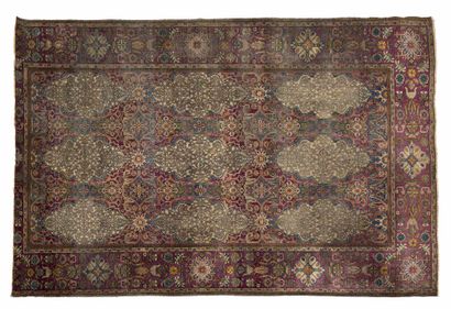 null Silk Ferahan carpet (Persia), end of the 19th century

Dimensions : 195 x 135cm

Technical...