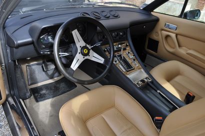 FERRARI 400I - 1983 N° Série: ZFFEB06B000040977

En 1979, sort la 400I 2x2, reprenant...