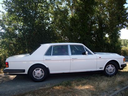 BENTLEY « MULSANNE » S- 1988 Nº de série : SCBZ02B6JCX23256

Bentley renoue en 1980...