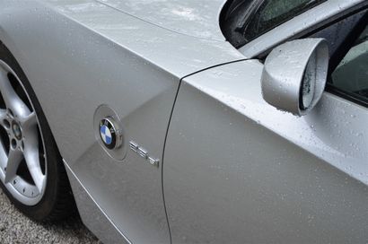 BMW Z4 E85 2.5 SI 218 – 2006 
Châssis: WBABU32030LX93253 




La BMW Z4 voit le jour...