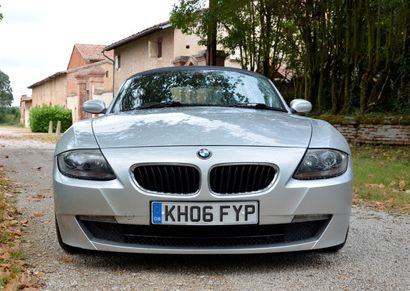 BMW Z4 E85 2.5 SI 218 – 2006 
Châssis: WBABU32030LX93253 




La BMW Z4 voit le jour...