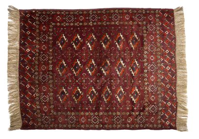 null BOUKHARA carpet (Central Asia), early 20th century

Dimensions : 165 x 145cm

Technical...