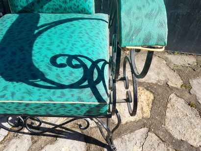 null Series of 4 wrought iron armchairs from the 1950s covered with white, green...