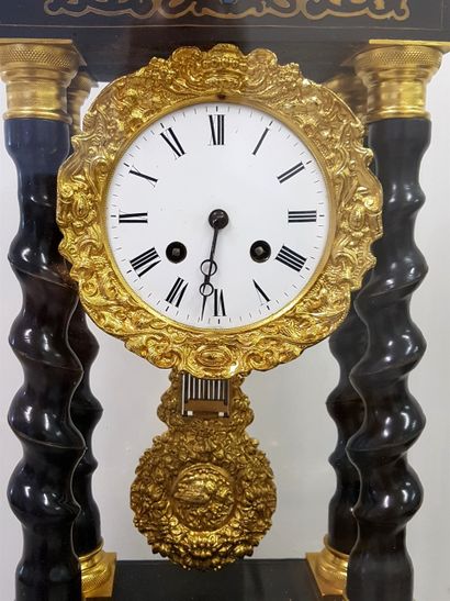 null Twisted column clock Napoleon III