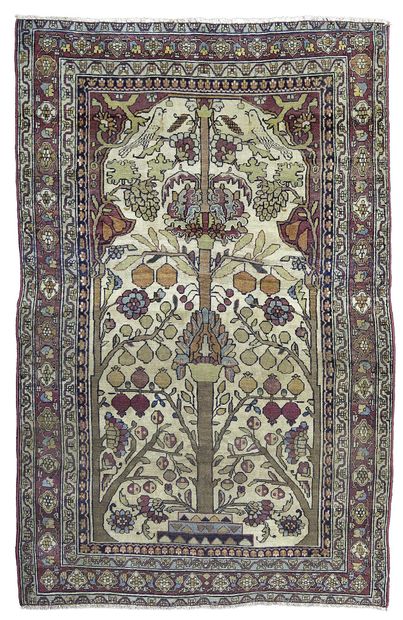null Tapis KIRMAN-LAVER (Perse), milieu du 19e siècle

Dimensions : 195 x 133cm

Caractéristiques...