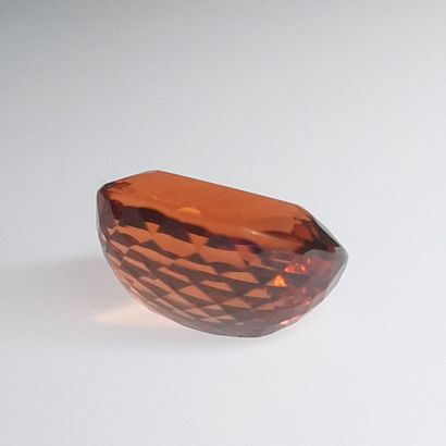 Spessartite - BRESIL - 9.82 cts Spessartite - Provenance Brésil - Couleur orange...