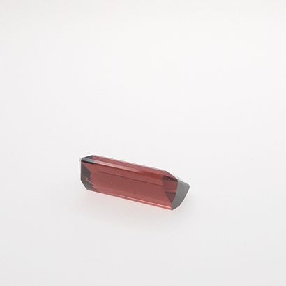 Rubellite - BRESIL - 4.75 cts RUBELLITE - Provenance Brésil - Couleur rouge rosé...