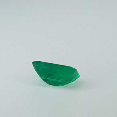 Emeraude - Brésil - 1.25 cts EMERAUDE - Provenance Brésil - Couleur vert bleuté cristalin...