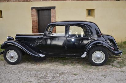 CITROËN 11BL – 1954 La traction est sortie en 1934, ce modèle est celui de 1954,...
