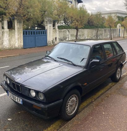 BMW 316 I Touring - 1994 Serial Number:WBAAJ11030CL91243 
The E30 generation marked...