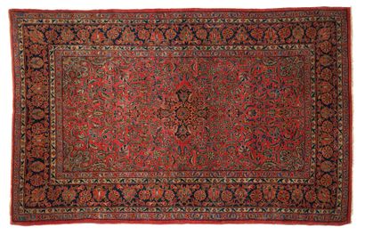 null SAROUK carpet (Persia), early 20th century 

Dimensions : 191 x 131cm.

Technical...