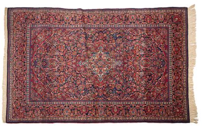 null Pair of KACHAN rugs (Iran), 2nd third of the 20th century

Dimensions : 208...