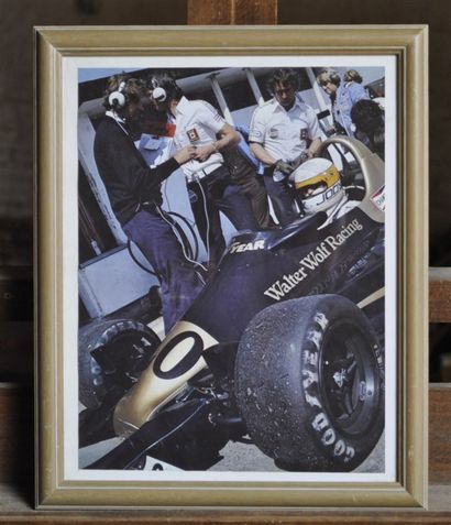 null J. Scheckter, Wolf WR1. Poster encadré. 25x30cm