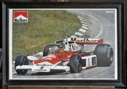 null McLaren M26 N°1, J. Hunt. Poster encadré. 40x50cm