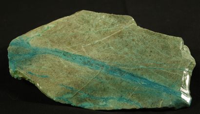 null 
Plaque polie de Malachite et chrysocole provenant d’Arizona, États unis 17,7cm...