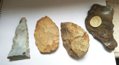 Set of 4 prehistoric tools: 2 bifaces and...