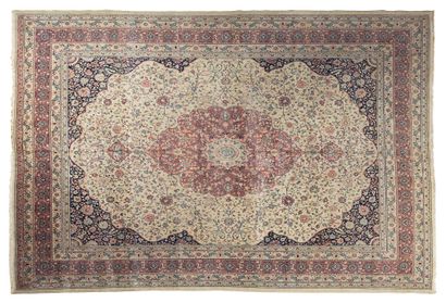 SIVAS carpet - SEPASTIA (Asia Minor), early...