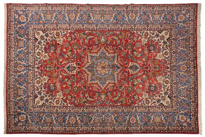ISPAHAN carpet (Iran), Shah's time, middle...
