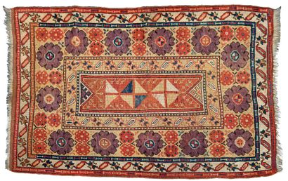 null Melas carpet (Asia Minor), late 19th century

Dimensions : 145 x 110cm.

Technical...