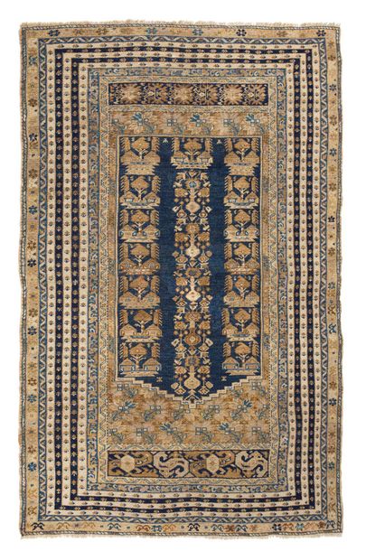 null Rare KOULA "Mezarlik" carpet (Asia Minor), mid 19th century

Dimensions : 194...