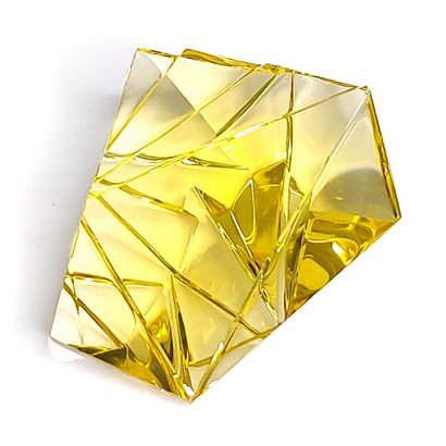 null Yellow quartz for a crystalline depth and beautiful lines - Work by the Brazilian...