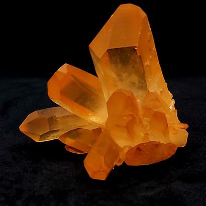 null Quartz hematoid composed of multiple prismatic crystals. The natural color of...