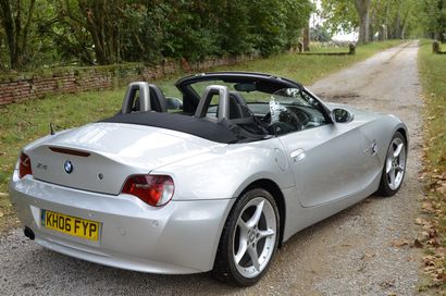 BMW Z4 E85 2.5 SI 218 – 2006Châssis: WBABU32030LX93253 
The BMW Z4 was launched in...