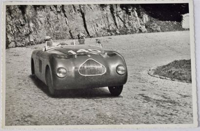 null Veritas BMW circa 1949. Vintage photo, 11.5 x 17.5 cm